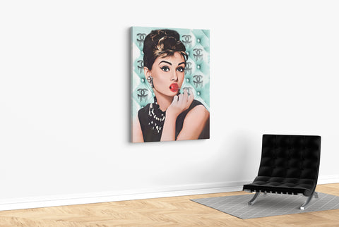 Audrey Exclusive - Canvas