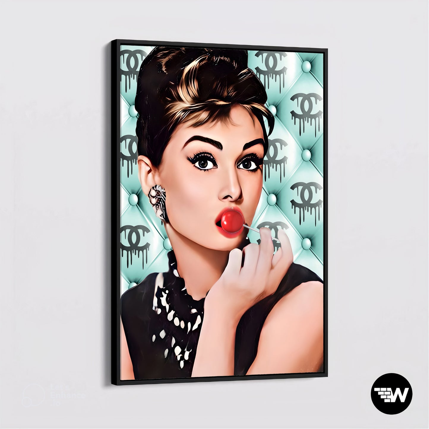 Audrey Exclusive - Canvas